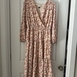 Universal Thread Floral Maxi Dress - Cream and Red